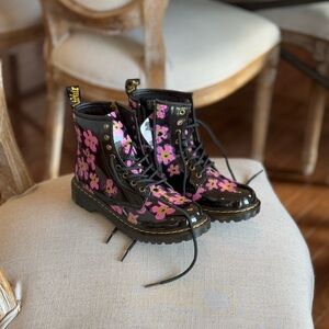 Girls size 3 Dr. Martens with pink flowers